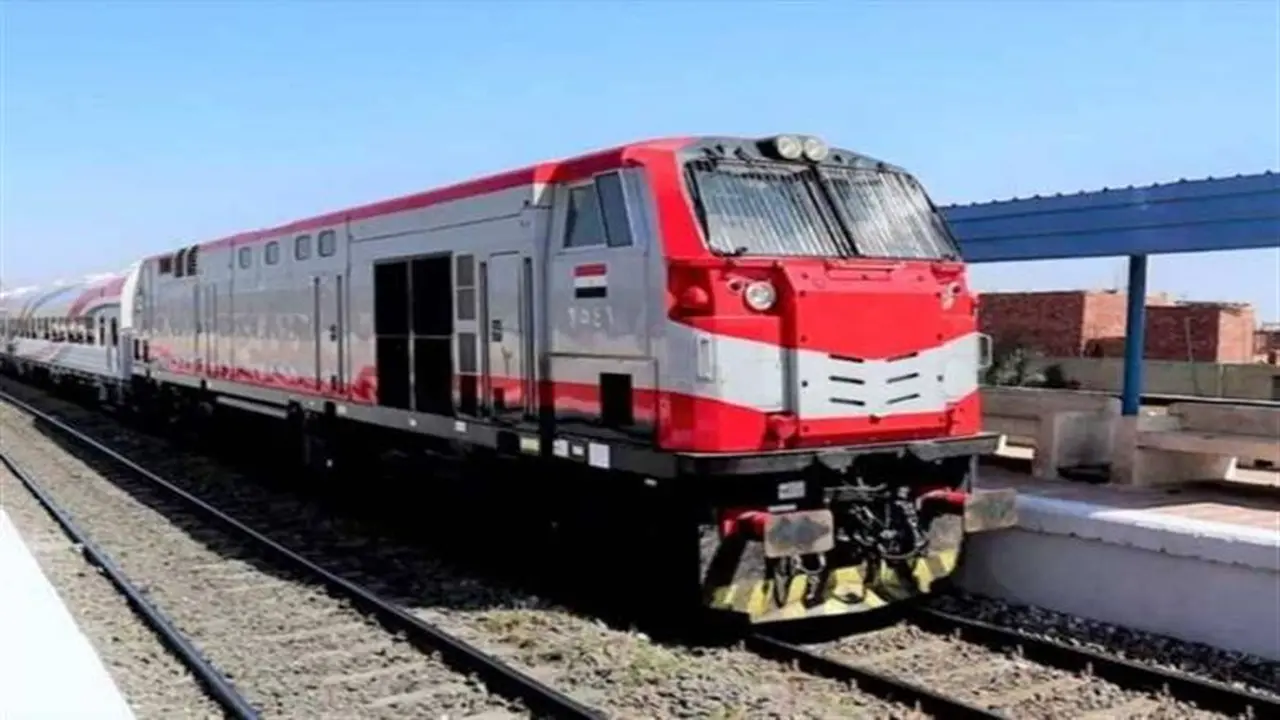 جدول المواعيد الجديد.. انطلاق 20 قطاراً إضافياً لرحلات الصعيد خلال إجازة نصف العام